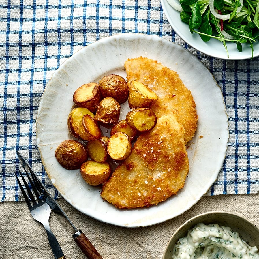 Parmesanpanerad rotselleri med tartarsås
