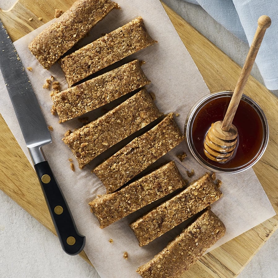 Energibar med sesamfrö, ingefära och honung