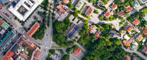 Flygfoto över en stad