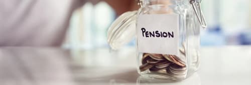 En glasburk för att börja pensionsspara.