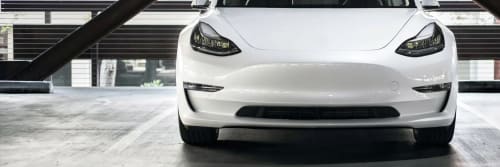 Köp en tesla med Bitcoin