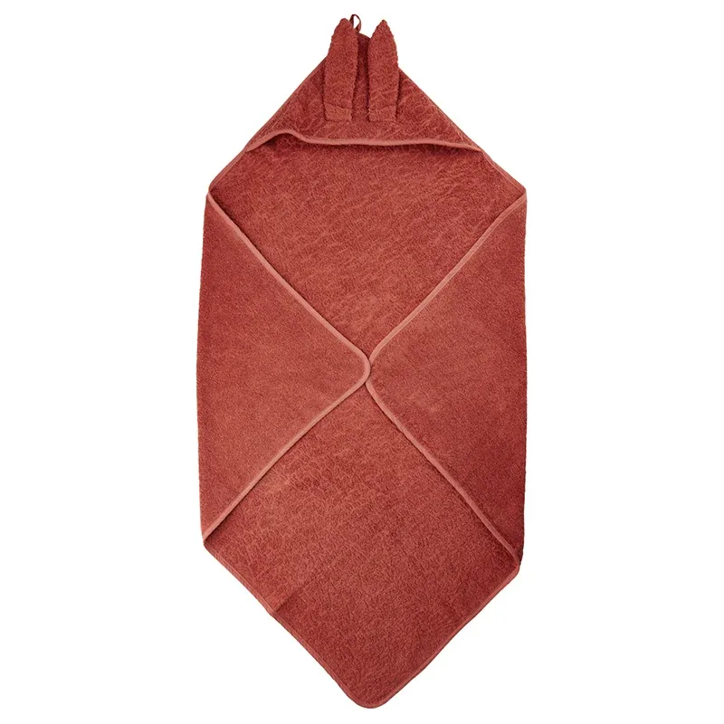 Pippi Organic Hooded Towel Marsala Red - Badrockar & Morgonrockar för barn & bebis