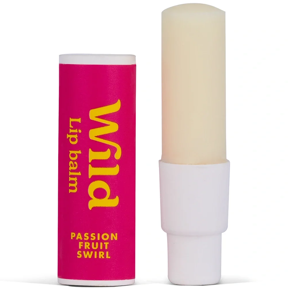 Wild Lip Balm Refill Passionfruit Swirl 4,5 g - Läppbalsam
