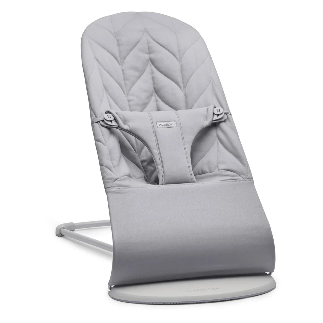 BabyBjörn Babysitter Bliss Vävd Bladmönstrad Quilt Ljusgrå - Barnrum & sova