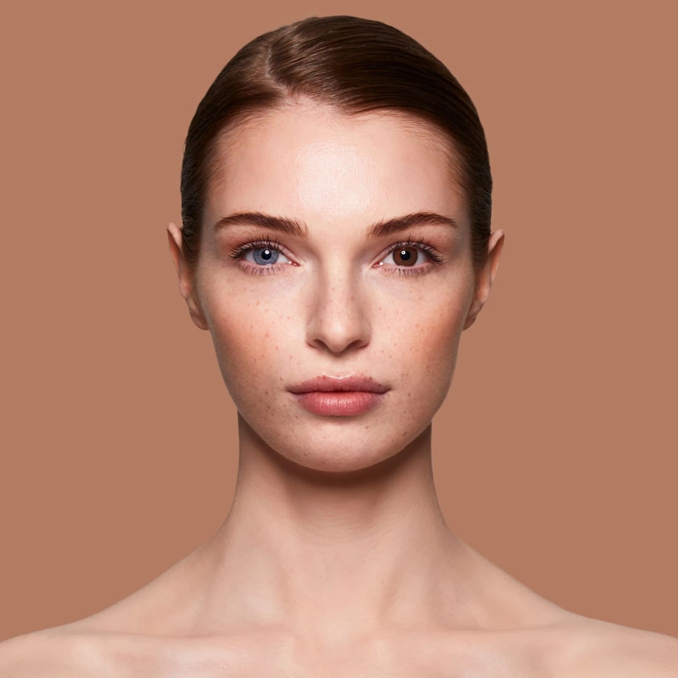 SWATI Cosmetics 1 Month Bronze färgade linser Swati