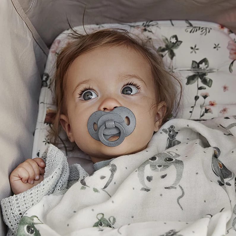 Elodie Bamboo Pacifier Tender Blue 3+ månader Elodie Details