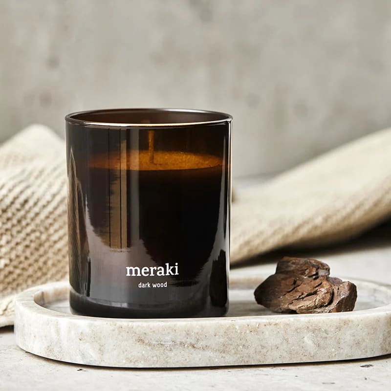 Meraki Doftljus Dark Wood 200g Meraki