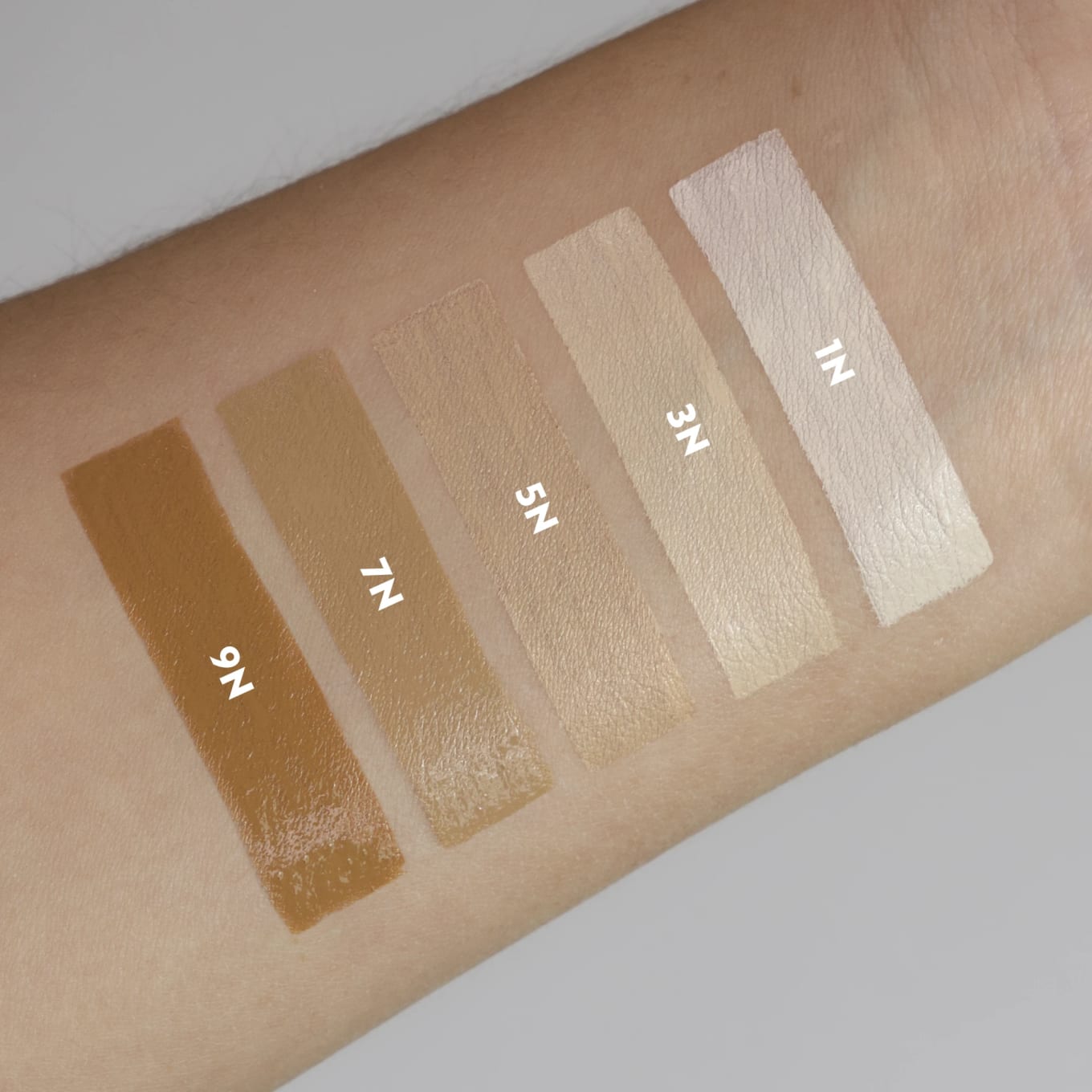IsaDora Wake Up The Glow Lightweight Radiant Concealer 12 ml 3N Neutral IsaDora