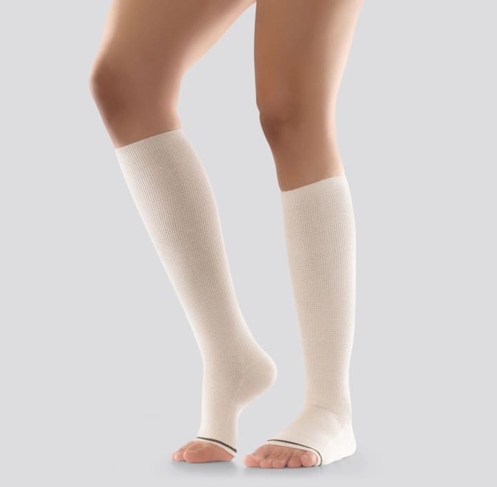 Mabs Care Knee Natur 1 par 7 Svart Mabs