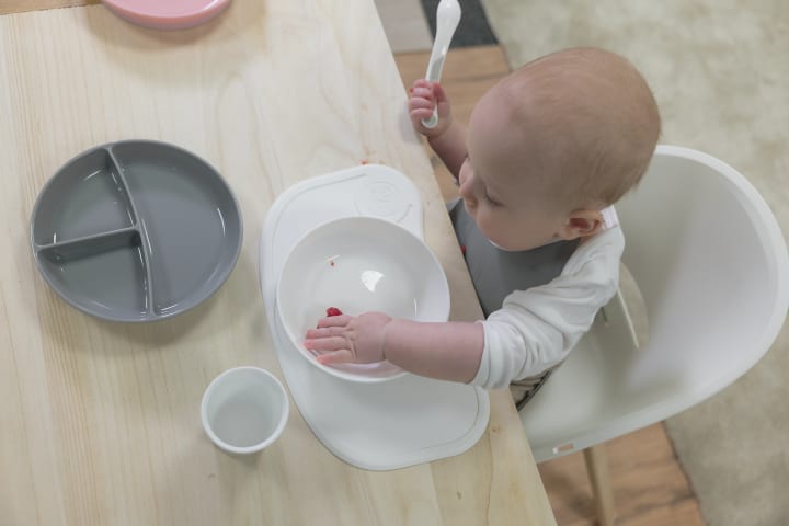 Twistshake Indelad Tallrik 6+m Pastell Grå Twistshake