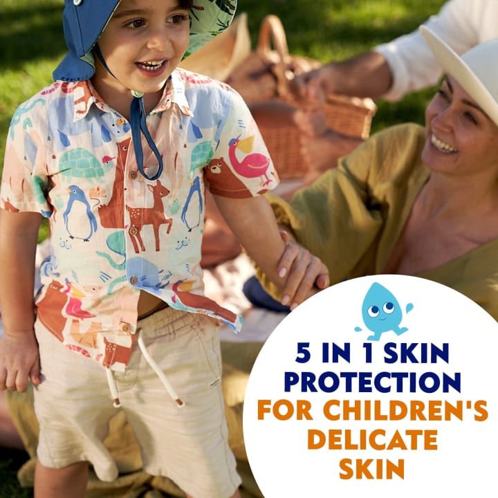 Nivea Sun Kids Sensitive Protect & Play Sun Spray SPF 50+ 200 ml Nivea