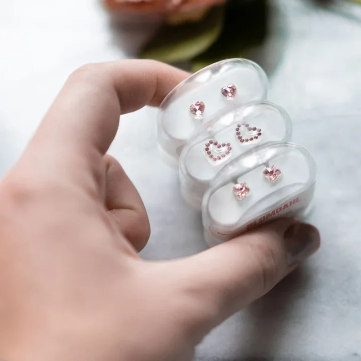 Blomdahl Örhängen Brilliance Heart Hollow Light Rose 10 mm Blomdahl