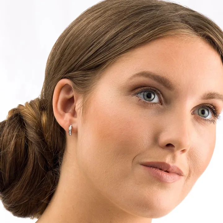 Blomdahl Örhängen Pendant Brilliance Curved Crystal Blomdahl