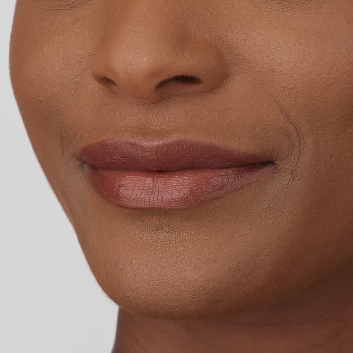 IsaDora Perfect Moisture Lipstick Refill 4g 220 Chocolate Kiss IsaDora
