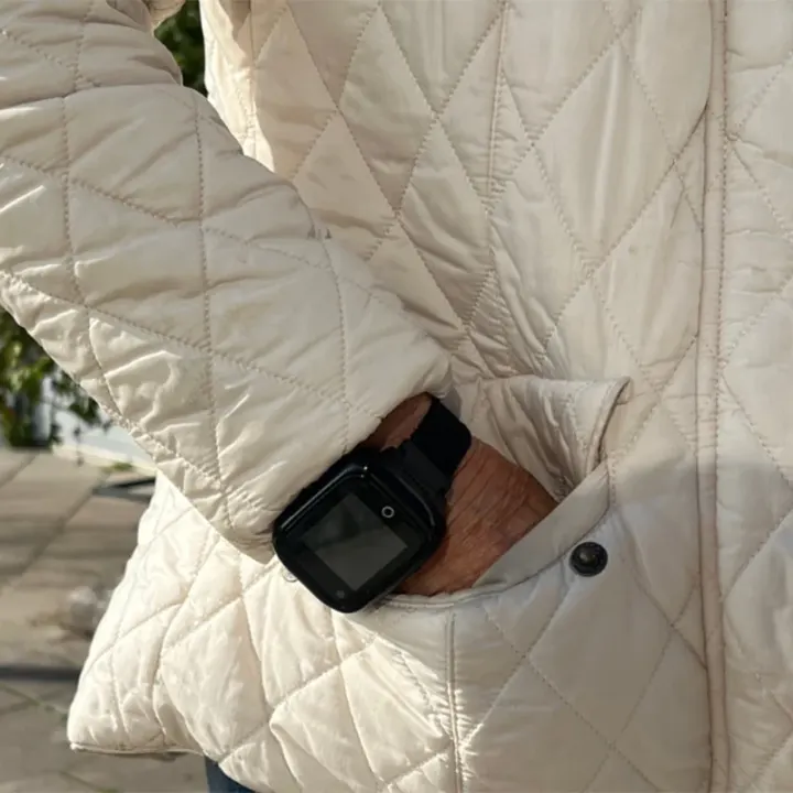 Sensorem Trygghetslarm Klocka + 12 månaders abonnemang Sensorem