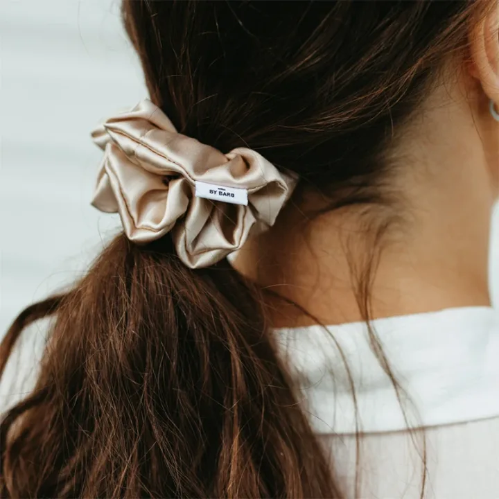 ByBarb Sidensnodd Stor Beige ByBarb