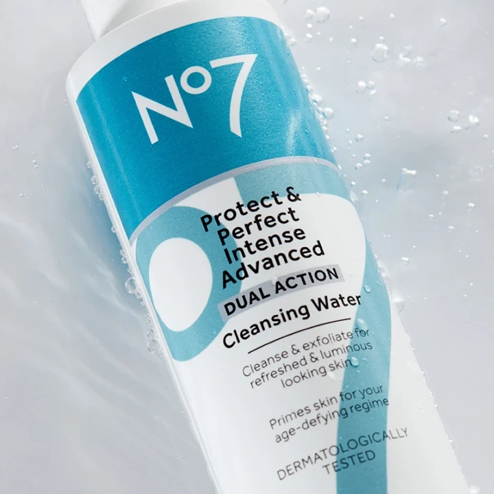 No7 Protect & Perfect Intense Advanced Cleansing Water 200 ml No7