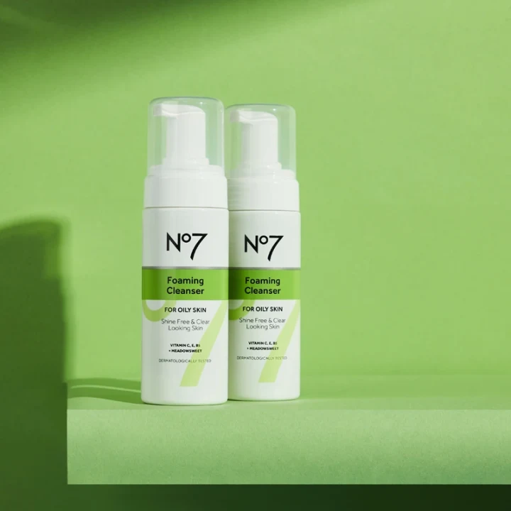 No7 Radiant Results Purifying Foaming Cleanser 150 ml No7