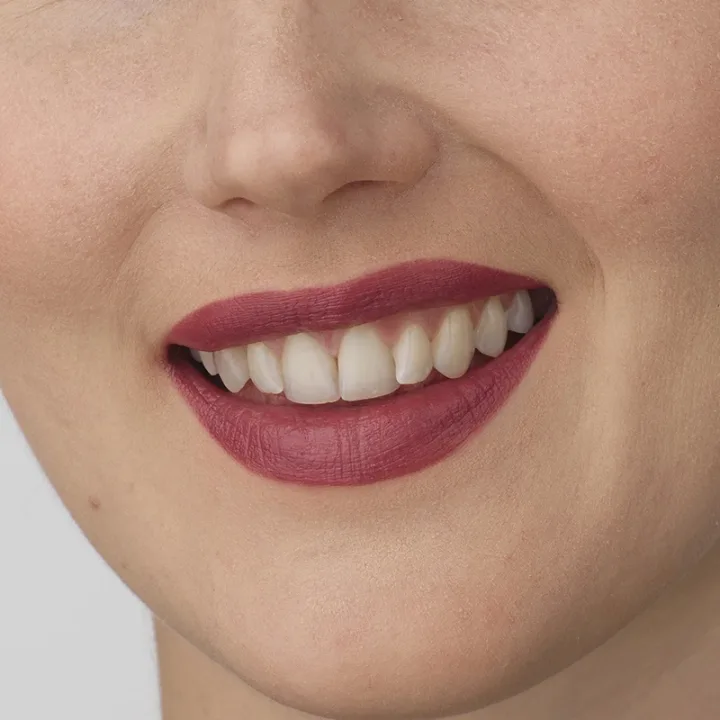 IsaDora Perfect Moisture Lipstick 4g 015 Heather IsaDora