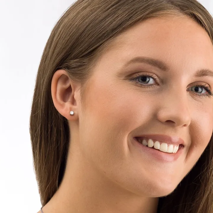 Blomdahl Örhängen Tiffany CZ White Silver 5 mm Blomdahl