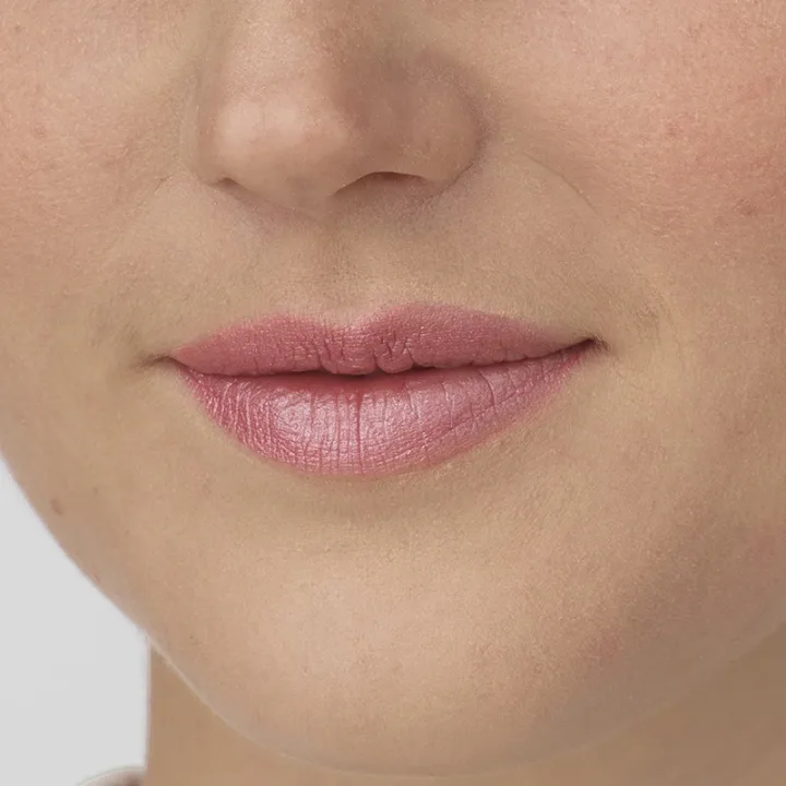 IsaDora Perfect Moisture Lipstick 4g 077 Satin Pink IsaDora