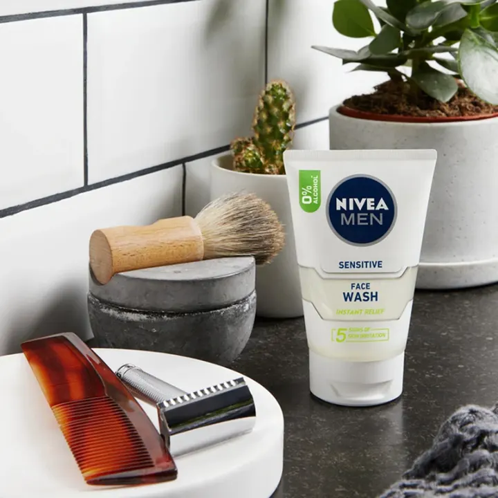 Nivea Men Sensitive Face Wash 100 ml Nivea