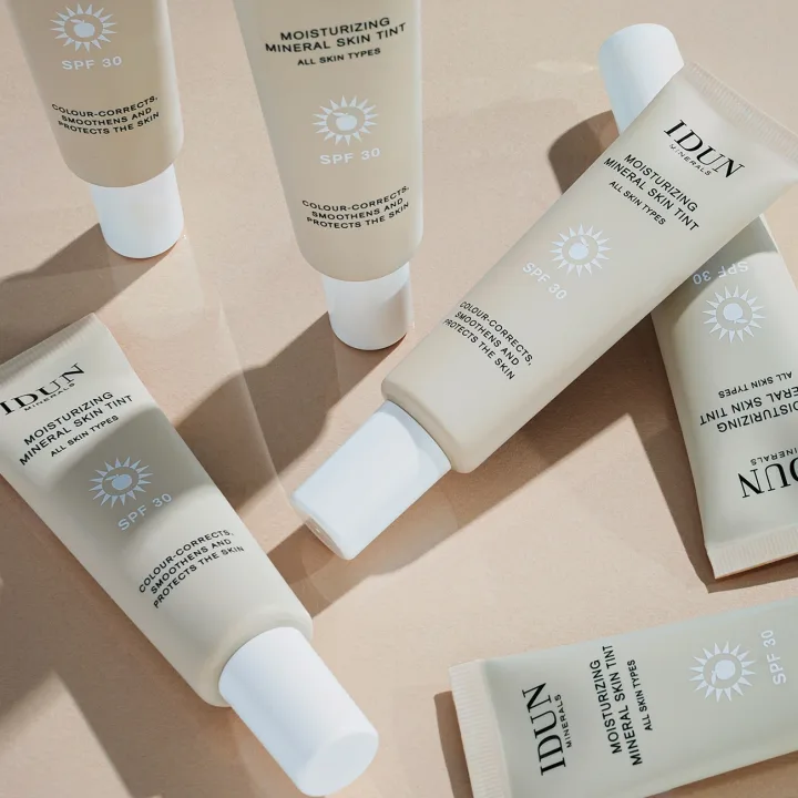 IDUN Minerals Moisturizing Mineral Skin Tint SPF30 27 ml Norrmalm Medium IDUN Minerals