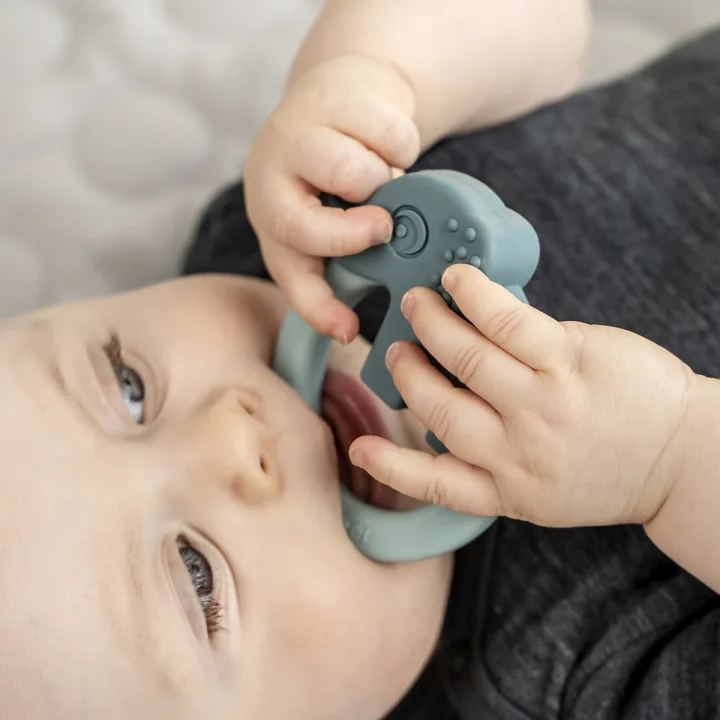 Done by Deer Teether Deer friends Green/Blue 2-pack Done by Deer