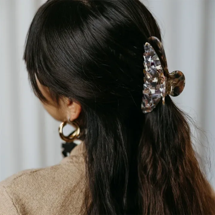 ByBarb Större hårklämma Diana grålila ByBarb