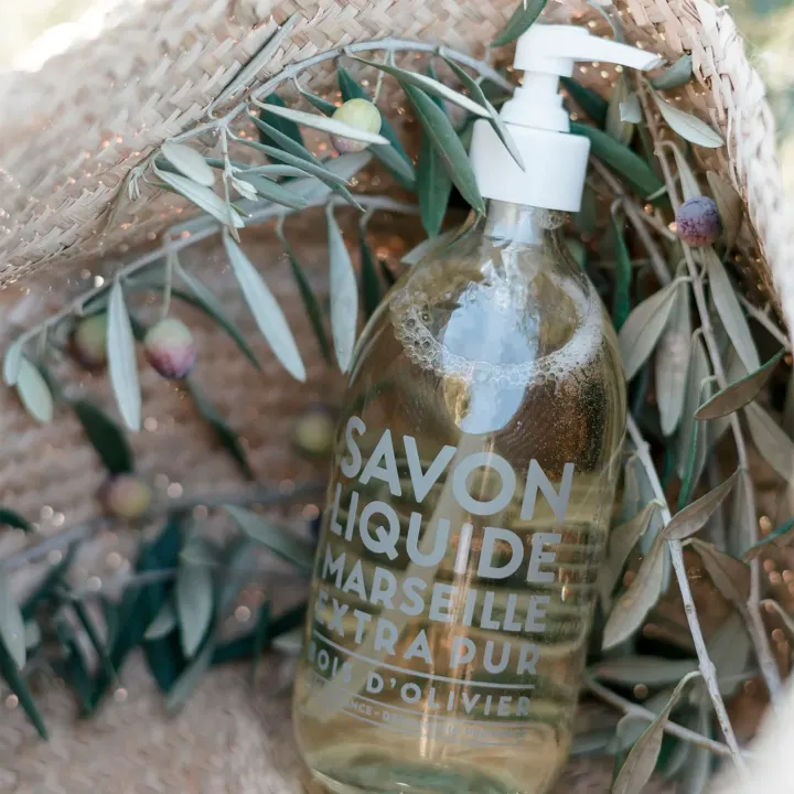 Compagnie de Provence Liquid Marseille Soap Olive Wood 495 ml Compagnie de Provence