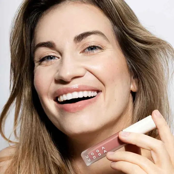 Uoga Uoga Nourishing Lip Gloss 5 ml Foxberry Uoga Uoga