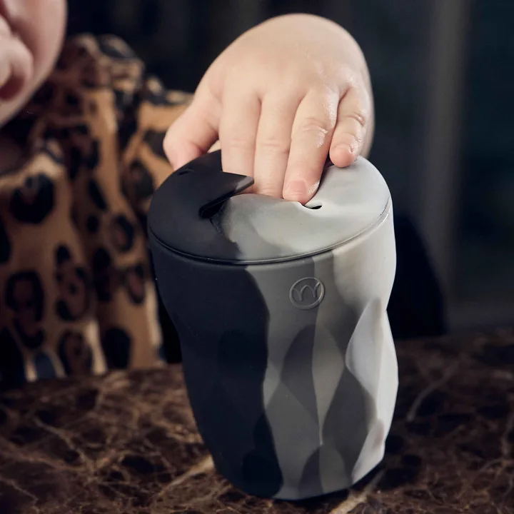 Najell Barnmugg Med Sugrör & Snacklock Moonstone Black Najell