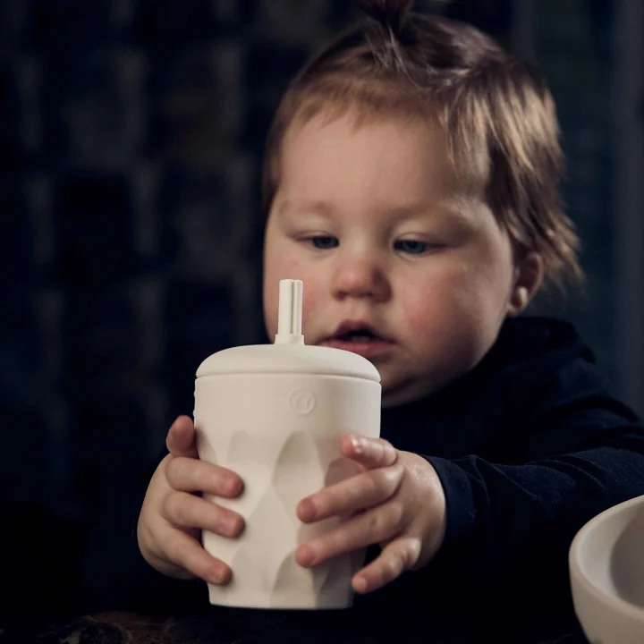 Najell Barnmugg Med Sugrör & Snacklock Dune Beige Najell