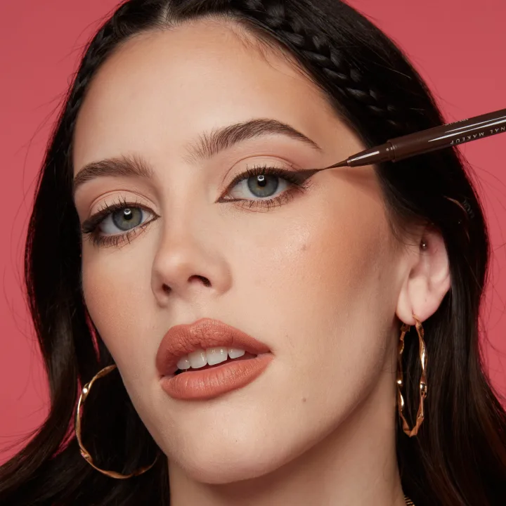 NYX Professional Makeup Epic Ink Waterproof Liquid Eyeliner 1 ml 04 Milk Chocolate NYX Professional Makeup