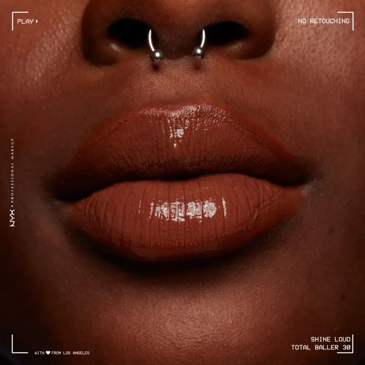 NYX Professional Makeup Shine Loud High Pigment Lip Shine 3,4 ml 30 Total Baller NYX Professional Makeup