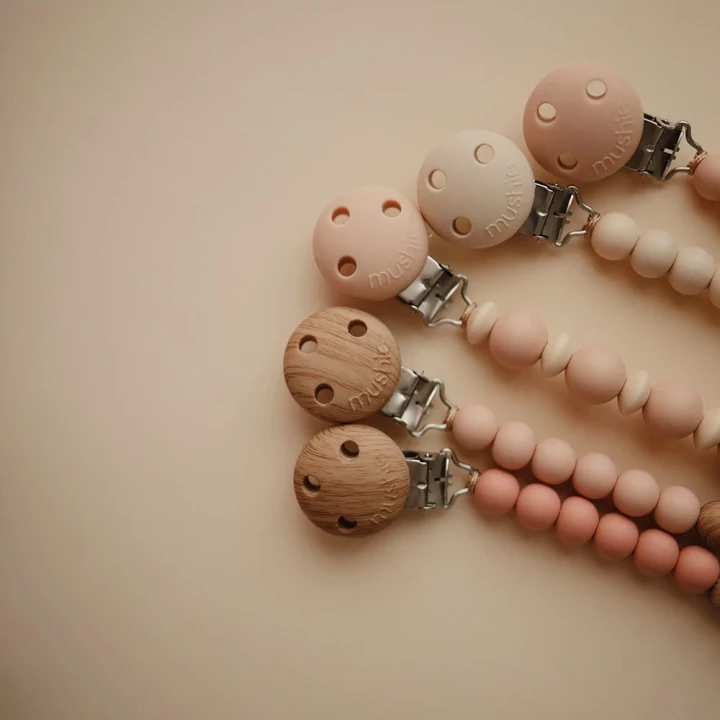 Mushie Pacifier Clip Eva Blush Mushie