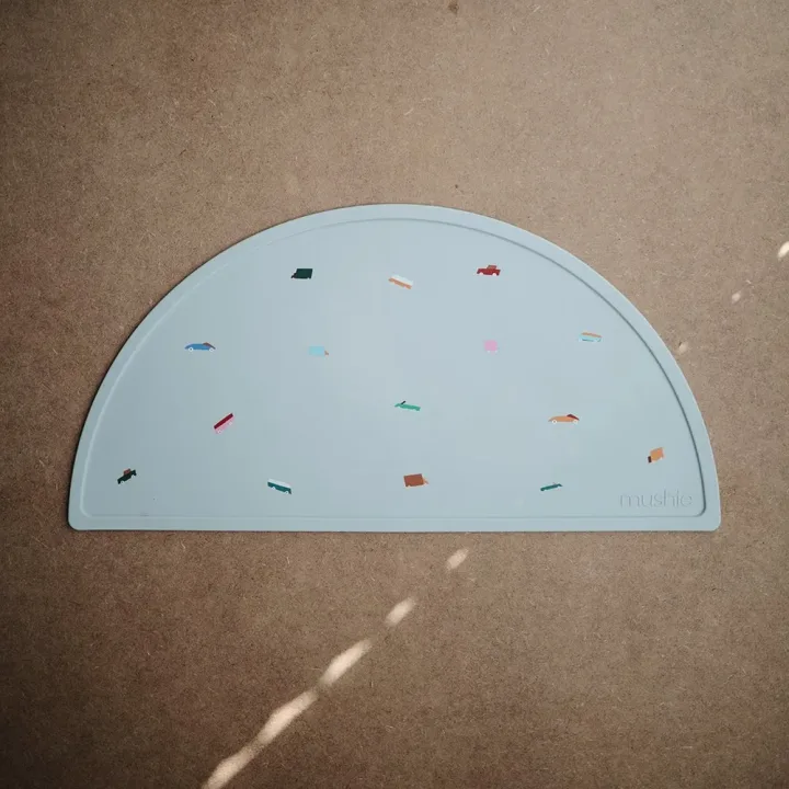 Mushie Silicone Mat Retro Cars Mushie