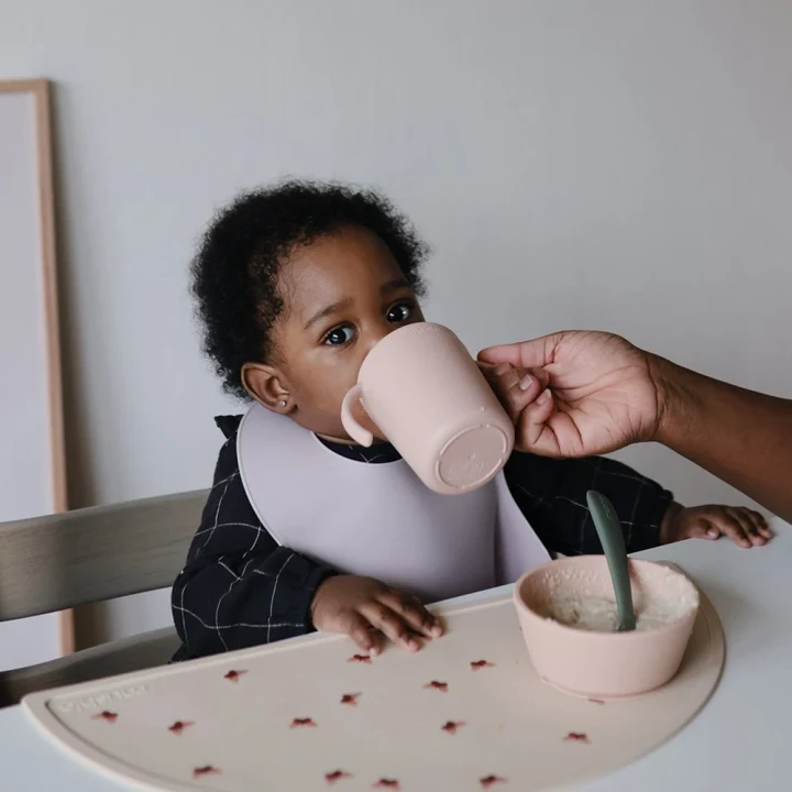 Mushie Trainer Sippy Cup 230 ml Blush Mushie