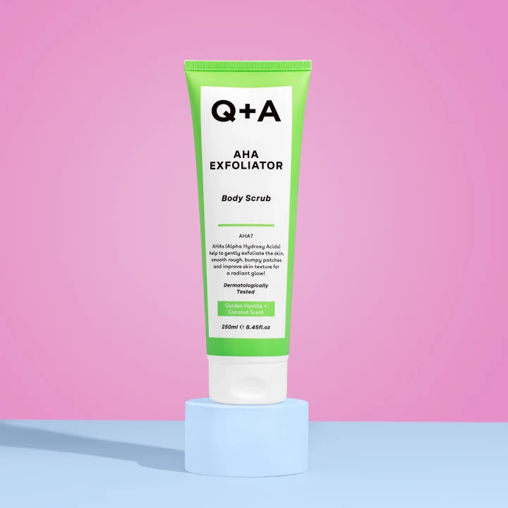 Q+A AHA Exfoliator Body Scrub 250 ml Q+A