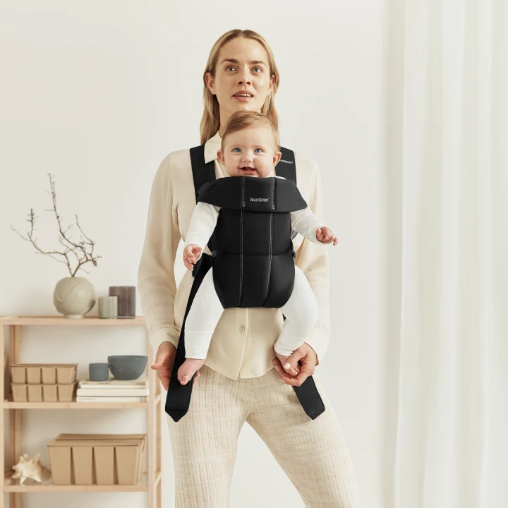 BabyBjörn Bärsele Mini Vävd Svart Babybjörn