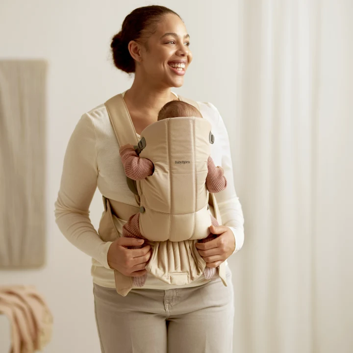 BabyBjörn Bärsele Mini Vävd Beige Babybjörn