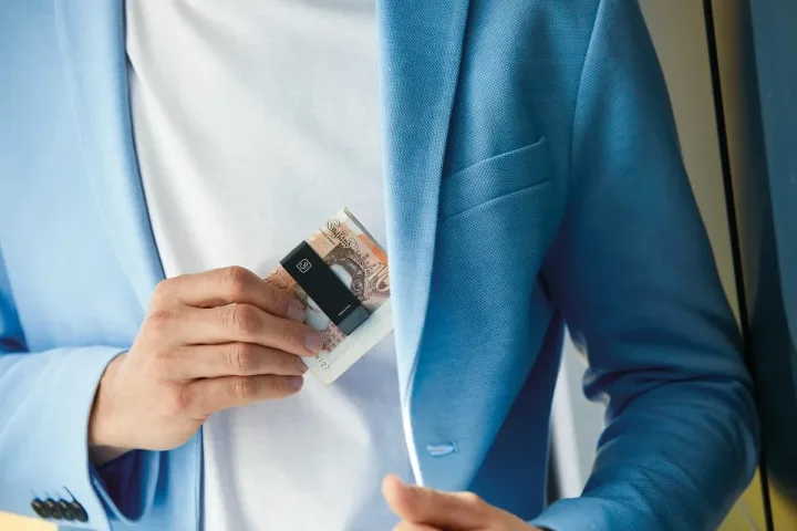 GoTravel The Clip Pouch RFID GoTravel