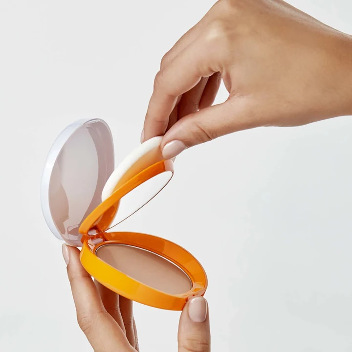 Heliocare Oil-Free Compact SPF 50+, 10 g Beige Heliocare