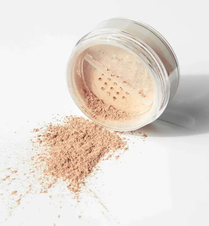 MARIA ÅKERBERG Loose Mineral Foundation SPF 25, 8 g Light Maria Åkerberg