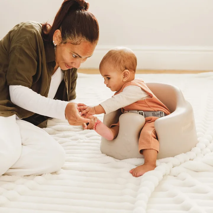 Bumbo Babysitter Taupe Bumbo