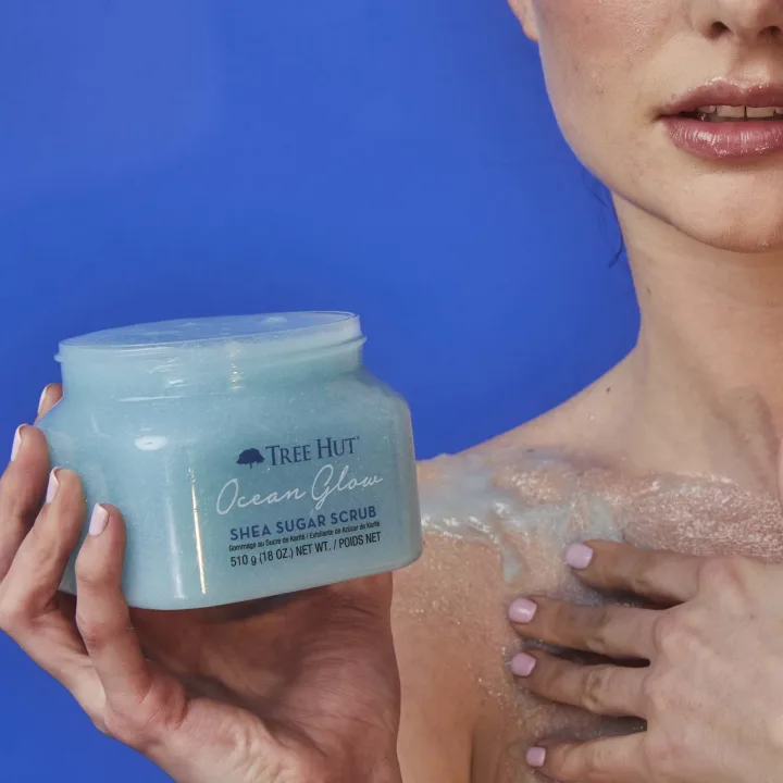 Tree Hut Shea Sugar Scrub Ocean Glow  510 g Tree Hut