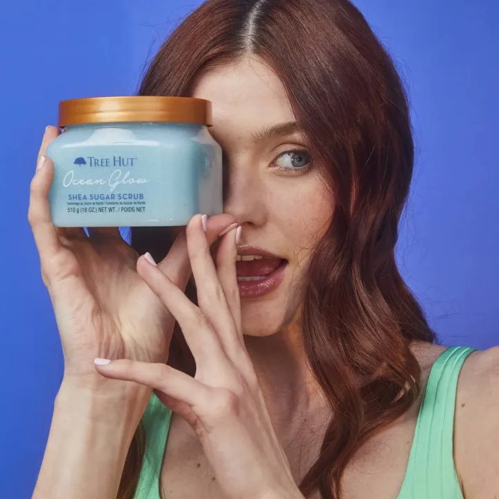 Tree Hut Shea Sugar Scrub Ocean Glow  510 g Tree Hut
