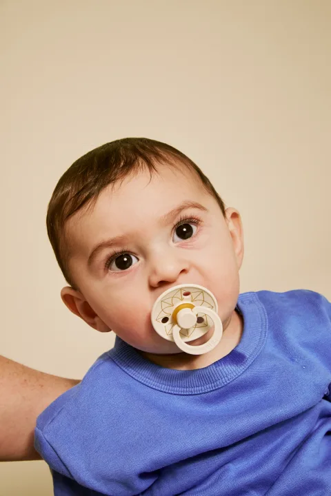 BIBS Pacifier Studio Colour Noor & Layl Latex Size 2 Ivory Gold Black Gold 4-pack BIBS