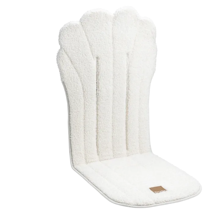 Elodie CosyCushion White Bouclé Elodie Details