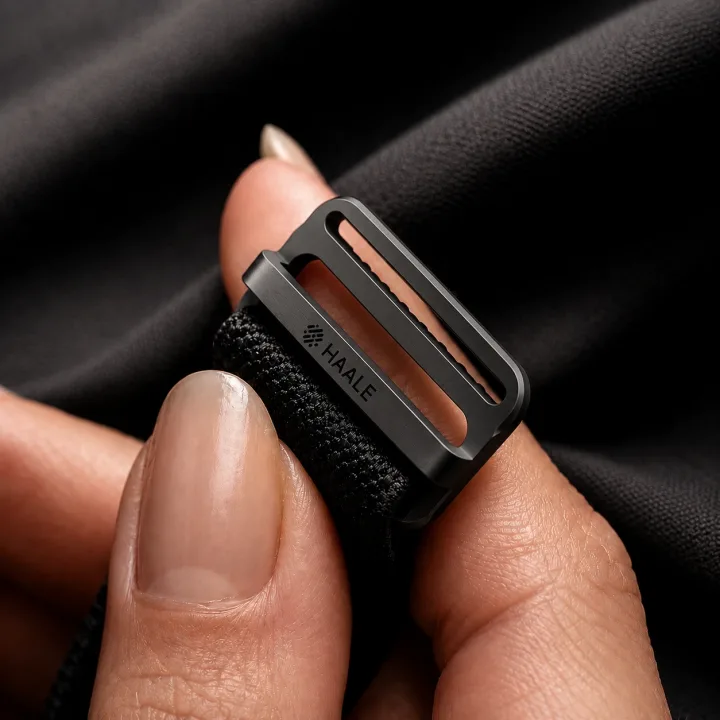 HAALE Smart Band Black/Black HAALE